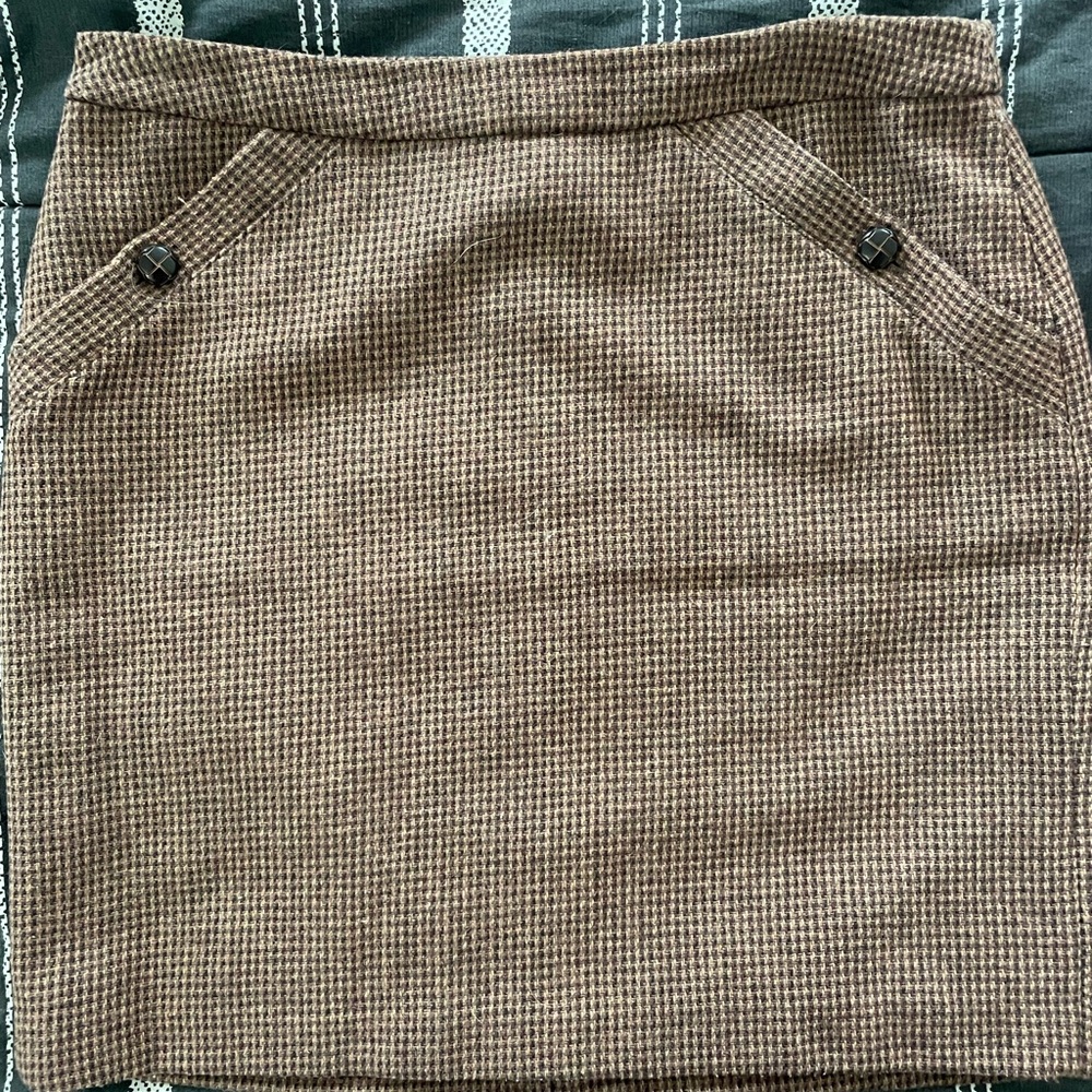 Banana Republic brown skirt